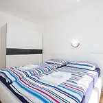 Apartment Petrusic Supetarska Draga